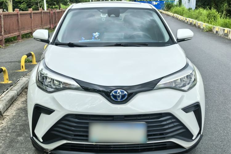 Used Toyota IZOA 2021 Dual-Motor 2.0L Yixiang Edition Exterior 2