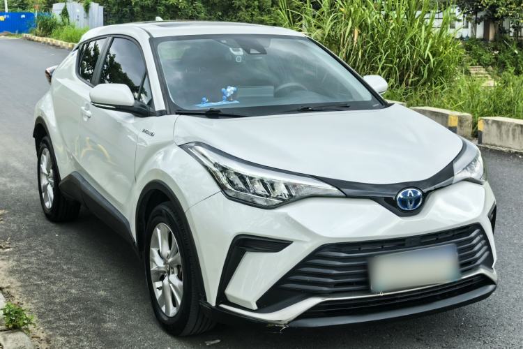 Used Toyota IZOA 2021 Dual-Motor 2.0L Yixiang Edition Exterior 3