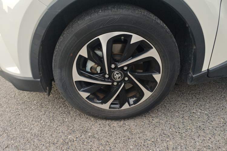 Used Toyota IZOA 2021 2.0L Yichi SPORT Exterior 4