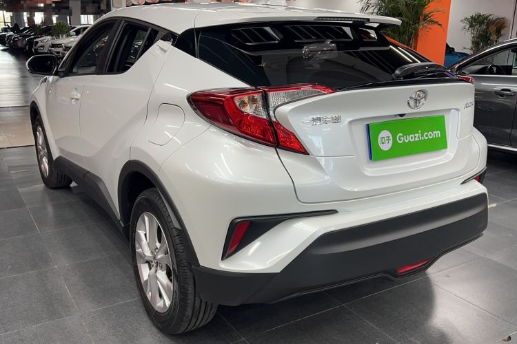 Used Toyota IZOA 2021 2.0L Enjoy Edition Exterior 5