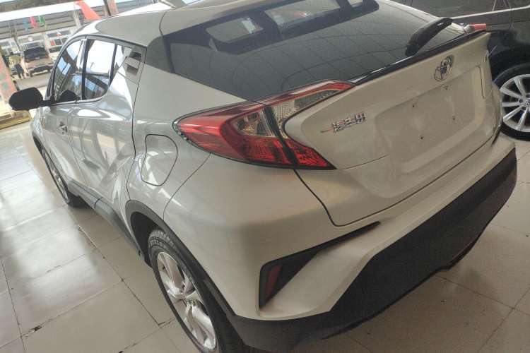 Used Toyota IZOA 2021 2.0L Enjoy Edition Exterior 5