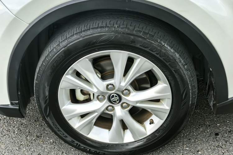 Used Toyota IZOA 2021 Dual-Motor 2.0L Yixiang Edition Exterior 5