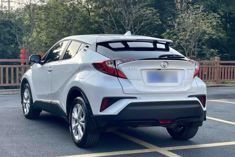 Used Toyota IZOA 2021 2.0L Enjoy Edition Exterior 7