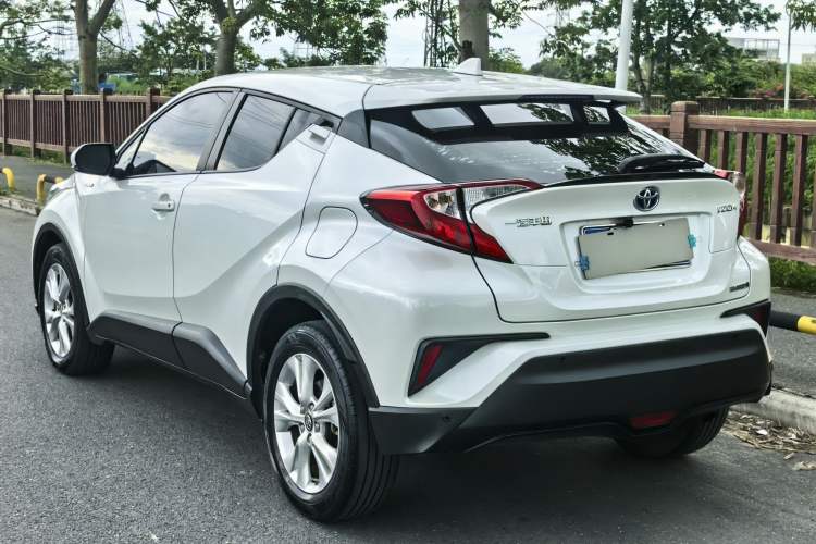 Used Toyota IZOA 2021 Dual-Motor 2.0L Yixiang Edition Exterior 7