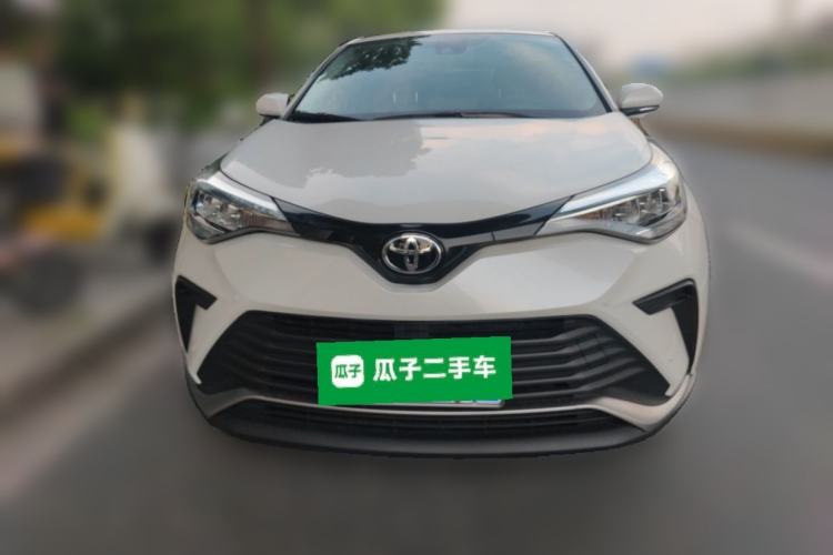 Used Toyota IZOA 2021 2.0L Enjoy Edition Front