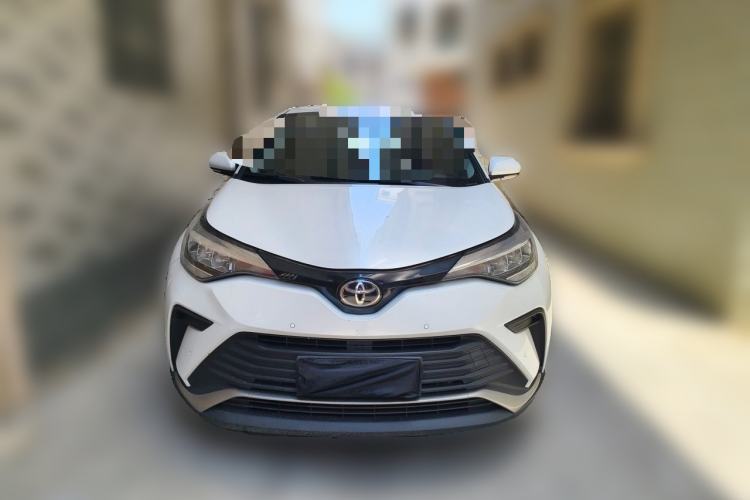 Used Toyota IZOA 2021 2.0L Yixing Version Front