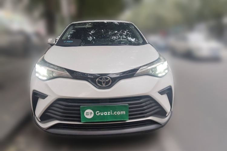Used Toyota IZOA 2021 2.0L Enjoy Edition Front