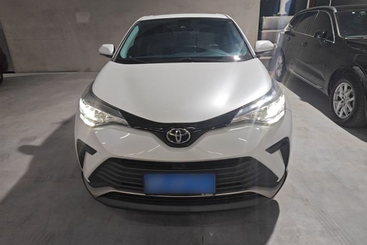 Used Toyota IZOA 2021 2.0L Enjoy Edition Front