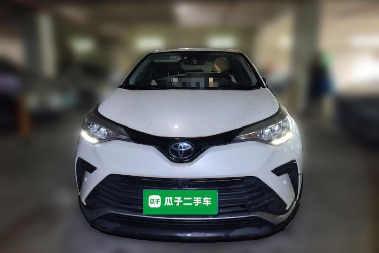 Used Toyota IZOA 2021 2.0L Enjoy Edition Front