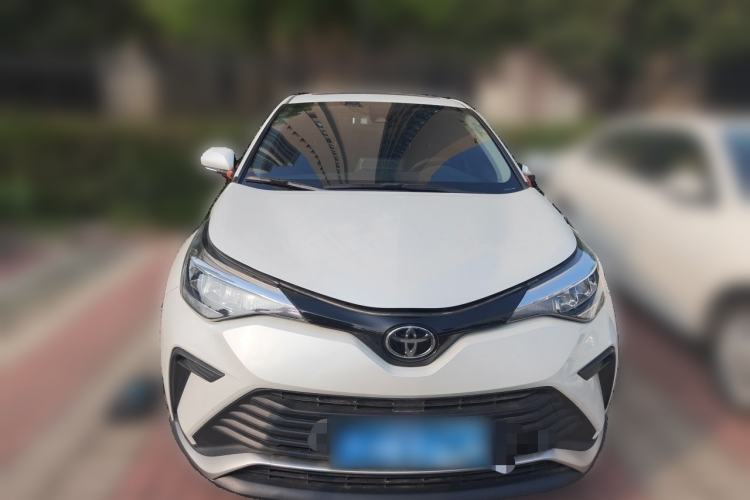 Used Toyota IZOA 2021 2.0L Yixing Version Front