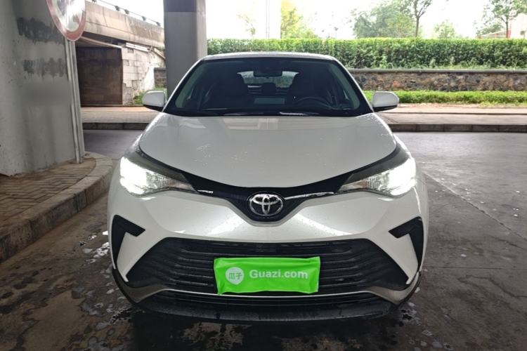 Used Toyota IZOA 2021 2.0L Enjoy Edition Front