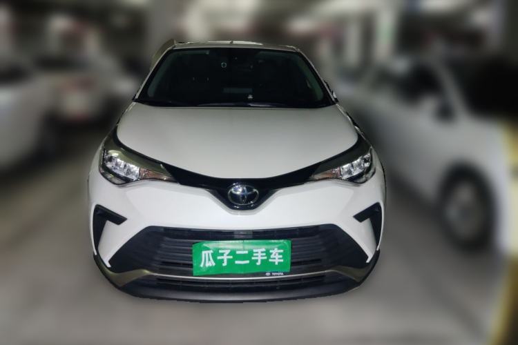 Used Toyota IZOA 2021 2.0L Enjoy Edition Front