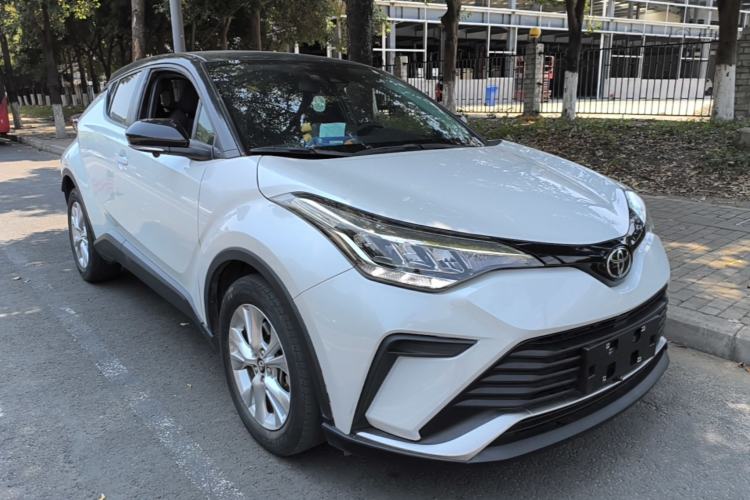 Used Toyota IZOA 2021 2.0L Yidong Edition Front Right 45 Deg