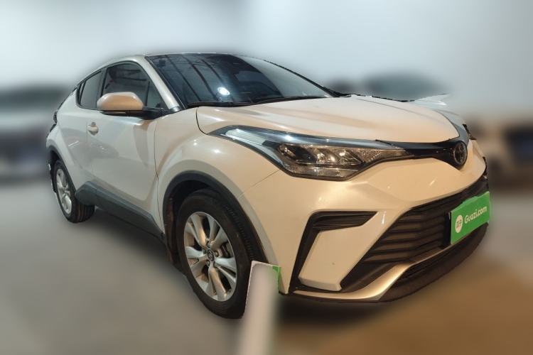 Used Toyota IZOA 2021 2.0L Yidong Edition Front Right 45 Deg