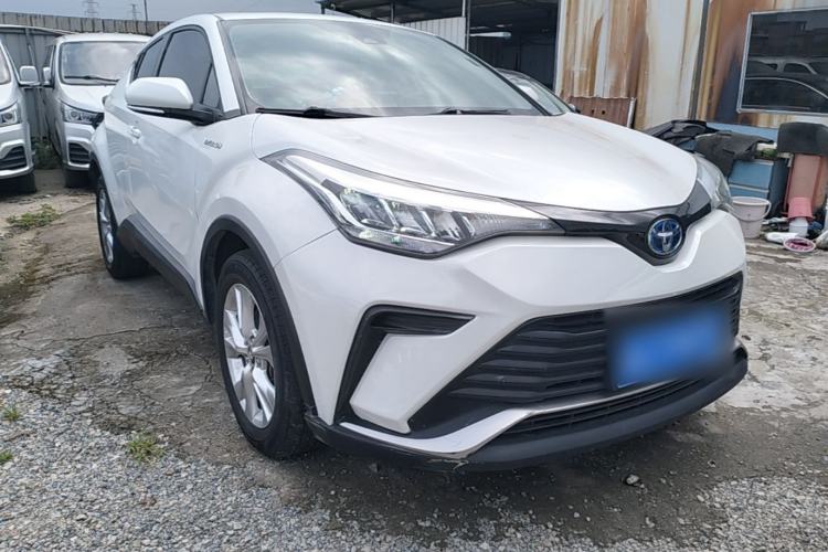 Used Toyota IZOA 2021 Dual-Motor 2.0L Yixiang Edition Front Right 45 Deg