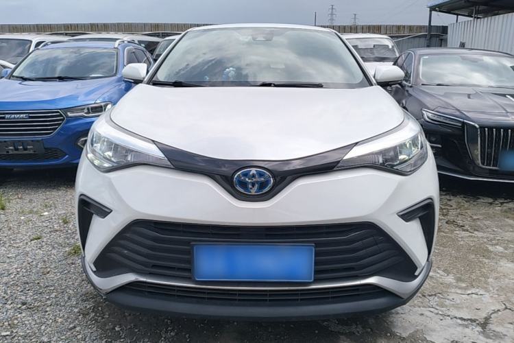 Used Toyota IZOA 2021 Dual-Motor 2.0L Yixiang Edition Front