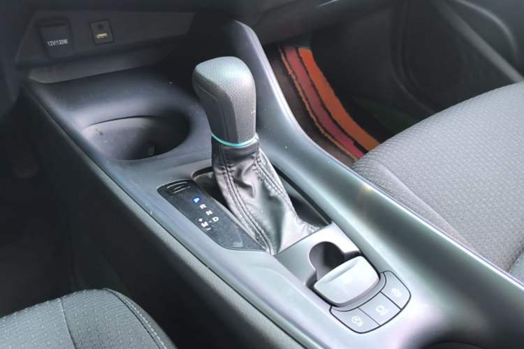 Used Toyota IZOA 2021 2.0L Yidong Edition Gear Lever
