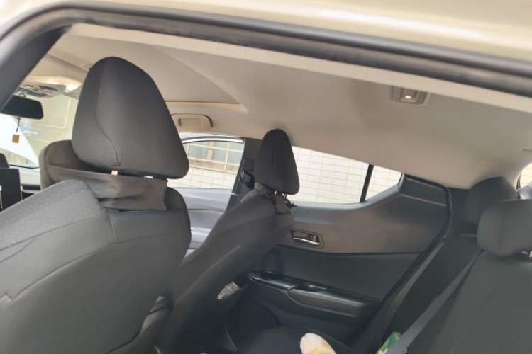 Used Toyota IZOA 2021 2.0L Yixing Version Headliner