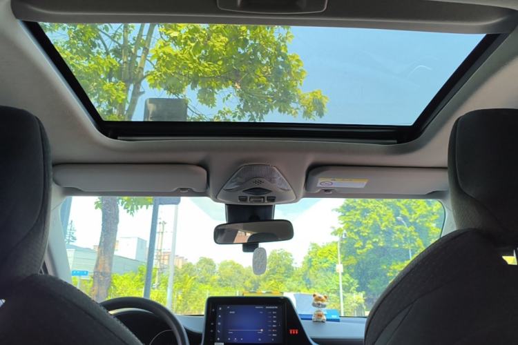 Used Toyota IZOA 2021 2.0L Yidong Edition Headliner
