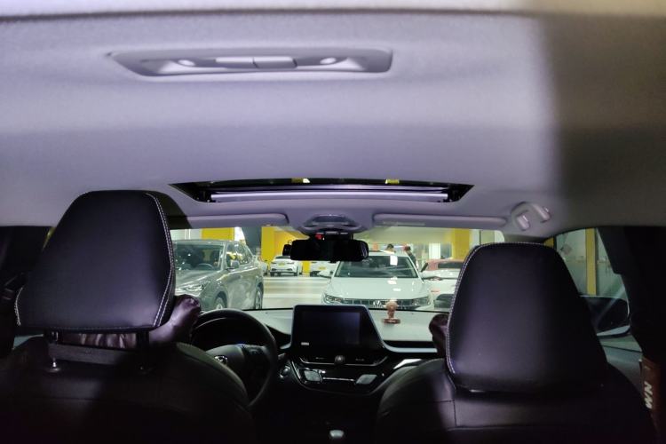 Used Toyota IZOA 2021 2.0L Enjoy Edition Headliner