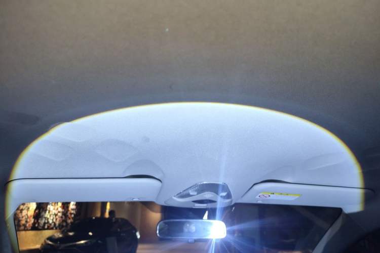 Used Toyota IZOA 2021 2.0L Yidong Edition Headliner