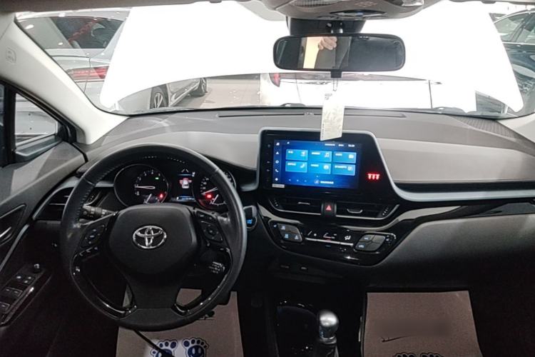 Used Toyota IZOA 2021 2.0L Yichi Version Headliner