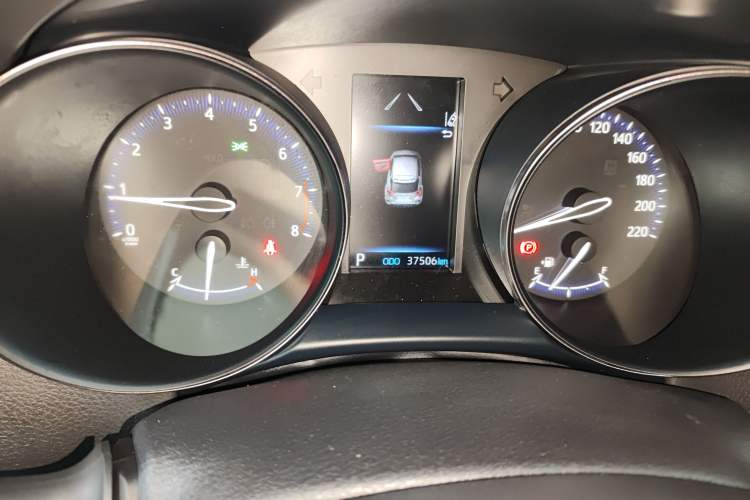 Used Toyota IZOA 2021 2.0L Enjoy Edition Instrument Cluster
