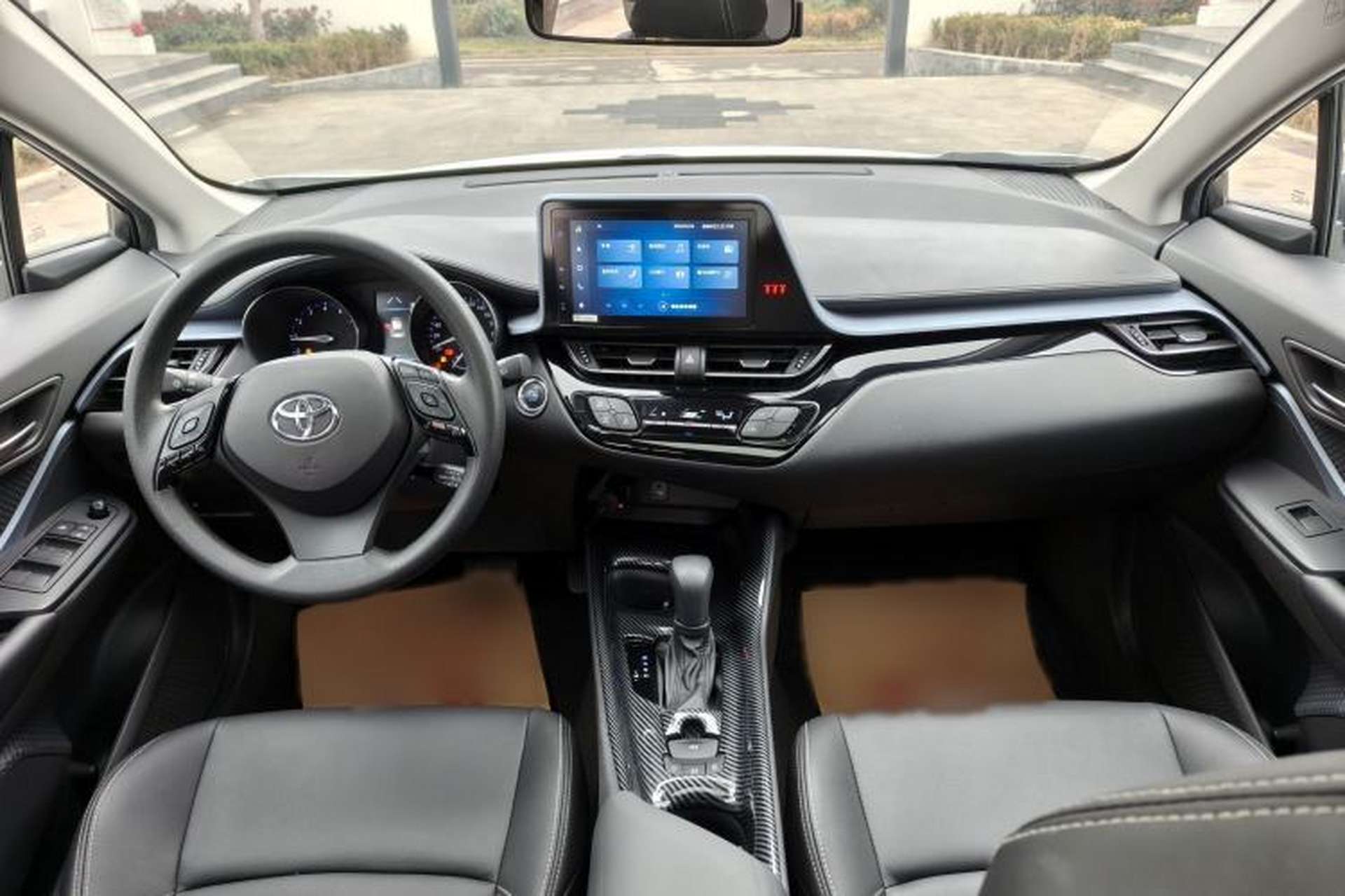 Used Toyota IZOA 2021 2.0L Yidong Edition Interior 1