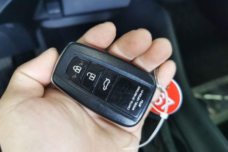 Used Toyota IZOA 2021 2.0L Enjoy Edition Interior 1