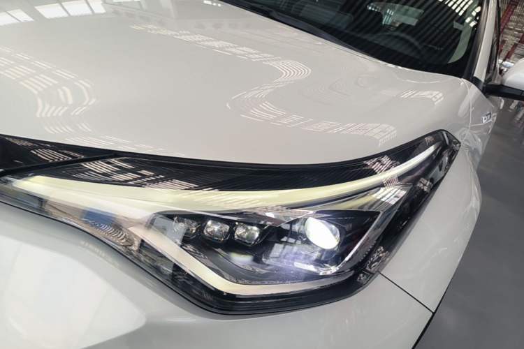 Used Toyota IZOA 2021 Dual-Motor 2.0L Yichi Edition Left Front Headlight
