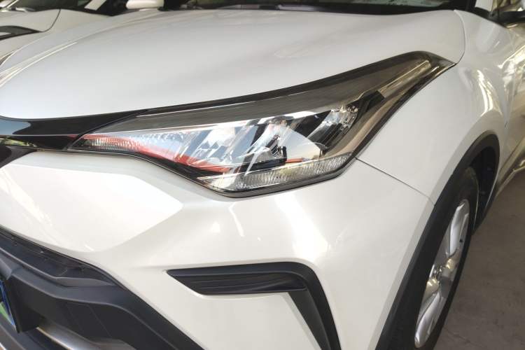 Used Toyota IZOA 2021 2.0L Enjoy Edition Left Front Headlight