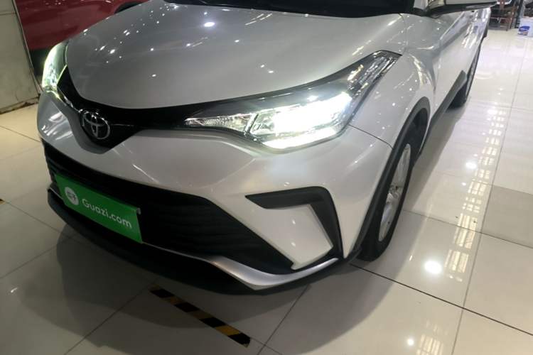 Used Toyota IZOA 2021 2.0L Yixing Version Left Front Headlight