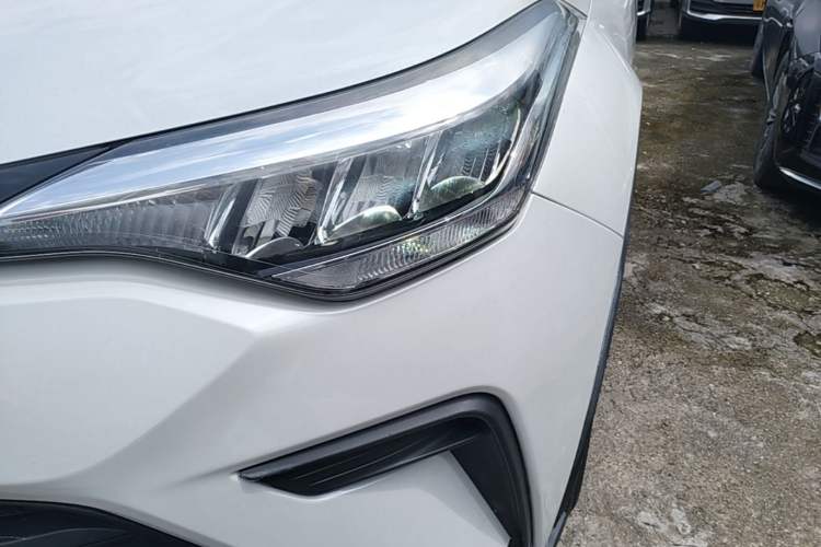 Used Toyota IZOA 2021 Dual-Motor 2.0L Yixiang Edition Left Front Headlight