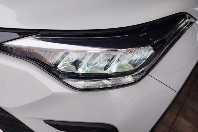 Used Toyota IZOA 2021 2.0L Enjoy Edition Left Front Headlight