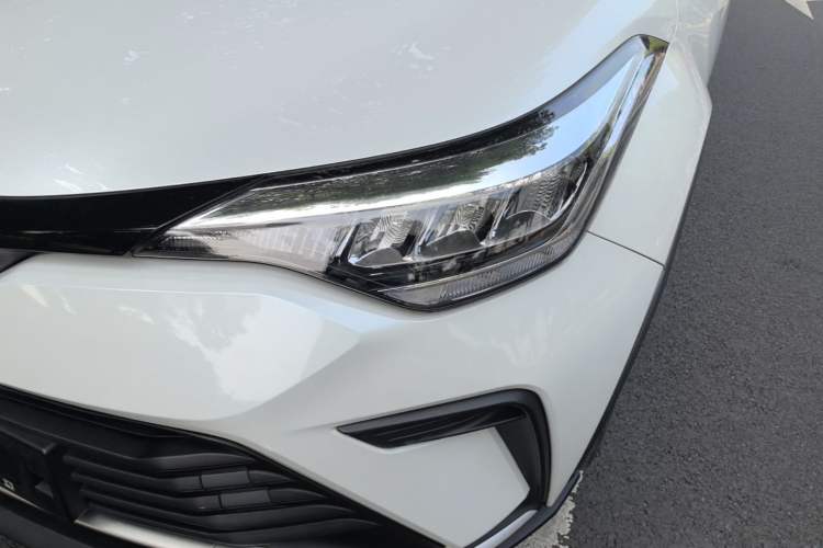 Used Toyota IZOA 2021 2.0L Yidong Edition Left Front Headlight