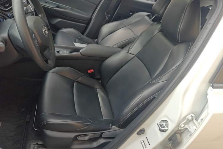 Used Toyota IZOA 2021 2.0L Yixing Version Left Front Seat
