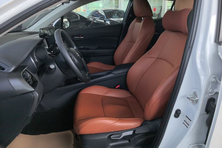 Used Toyota IZOA 2021 2.0L Yixing Version Left Front Seat