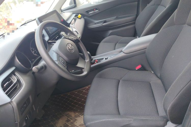 Used Toyota IZOA 2021 2.0L Enjoy Edition Left Front Seat