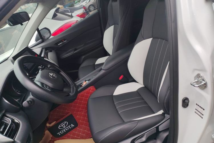 Used Toyota IZOA 2021 2.0L Yixing Version Left Front Seat