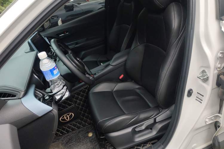 Used Toyota IZOA 2021 2.0L Enjoy Edition Left Front Seat