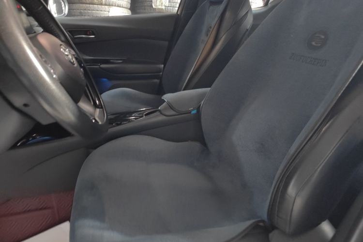 Used Toyota IZOA 2021 Dual-Motor 2.0L Yichi Edition Left Front Seat