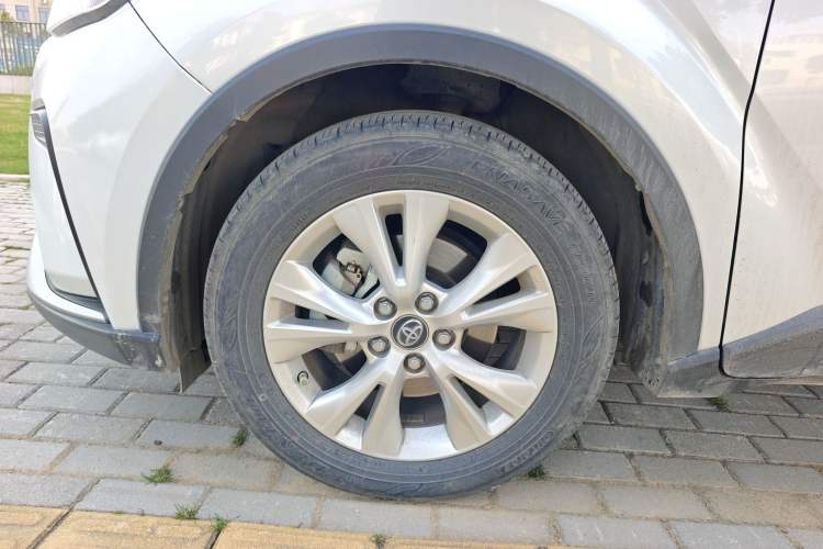 Used Toyota IZOA 2021 2.0L Enjoy Edition Left Front Wheel Hub