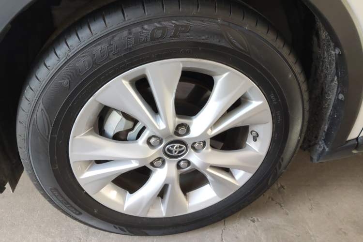 Used Toyota IZOA 2021 2.0L Enjoy Edition Left Front Wheel Hub