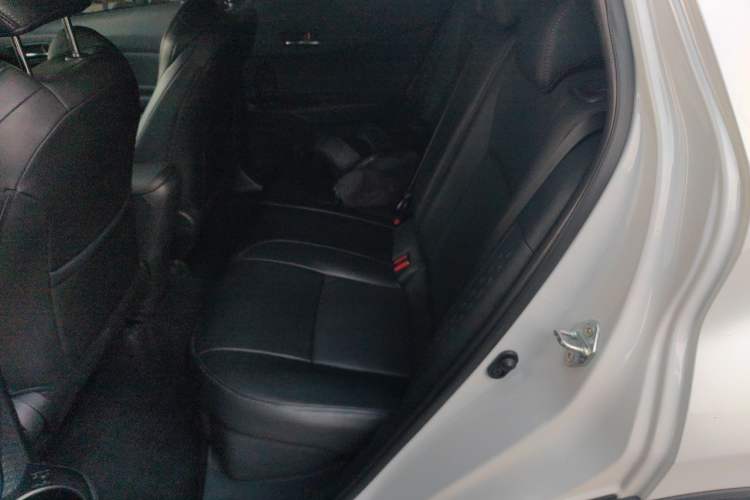 Used Toyota IZOA 2021 2.0L Enjoy Edition Left Rear Seat