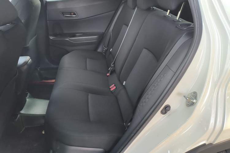 Used Toyota IZOA 2021 2.0L Yidong Edition Left Rear Seat