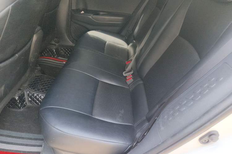 Used Toyota IZOA 2021 Dual-Motor 2.0L Yixiang Edition Left Rear Seat
