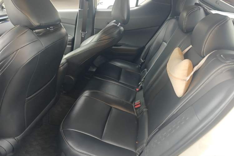 Used Toyota IZOA 2021 2.0L Yixing Version Left Rear Seat