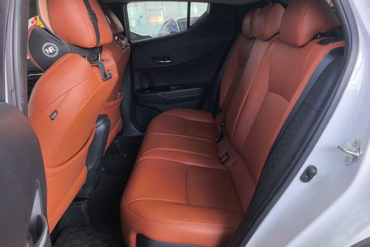 Used Toyota IZOA 2021 2.0L Yixing Version Left Rear Seat