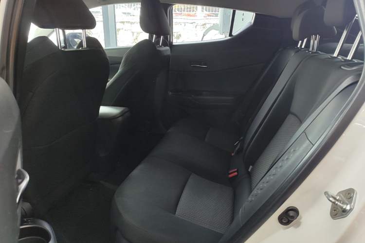 Used Toyota IZOA 2021 2.0L Yidong Edition Left Rear Seat
