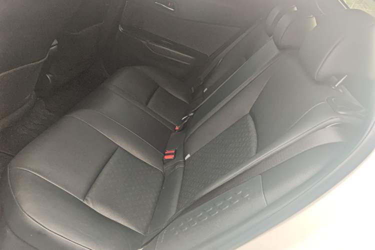 Used Toyota IZOA 2021 2.0L Yichi SPORT Left Rear Seat